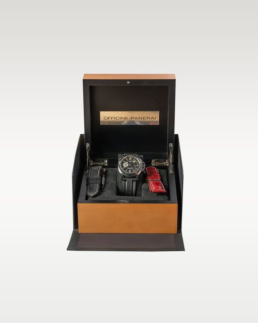 Panerai Luminor GMT PAM01088 Image 3